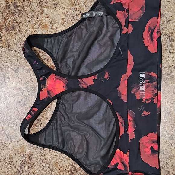 Victoria's Secret Sports Bra - Picture 2 of 3